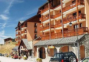 Lägenhetshotell Odalys L'ours Blanc 3*